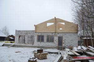 Вот такой второй этаж бани получился.