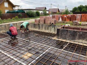 Сетка армирования — расчетная.