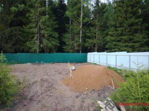 Песка еще будет много. Это первый машина.