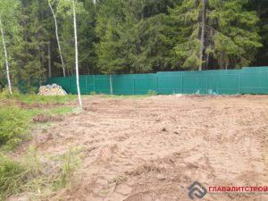 Площадка подготовлена к работам и приему материалов.