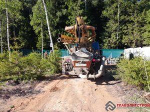 Теперь еще «расчехлить» бетононасос.