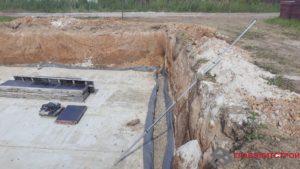 Засыпаем щебень.